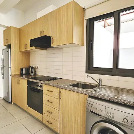 Phaedrus Living Ledras Residences 101 Nikozja